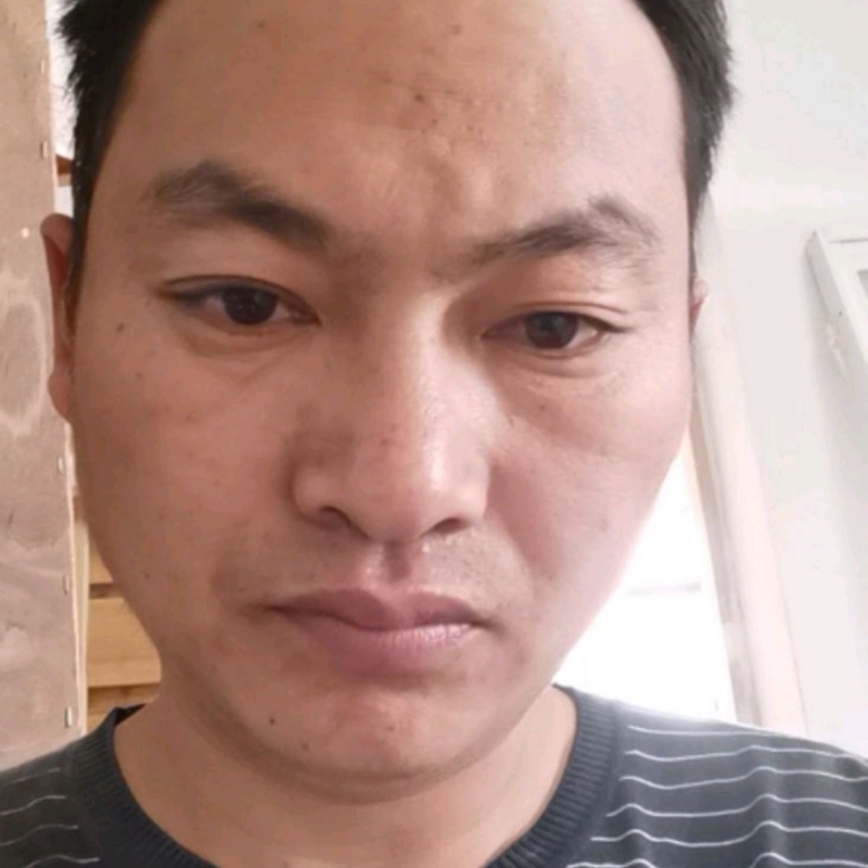 黎离的第一张照片--邵阳相亲服务中心