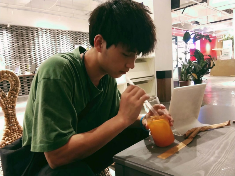 一花一世界的第二张照片--邵阳相亲服务中心