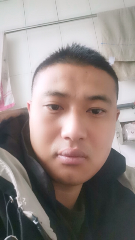 烟花再美不过瞬间的第一张照片--邵阳相亲服务中心