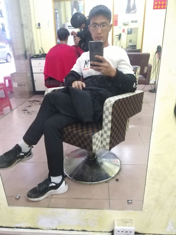 hushuai的第一张照片--邵阳相亲服务中心