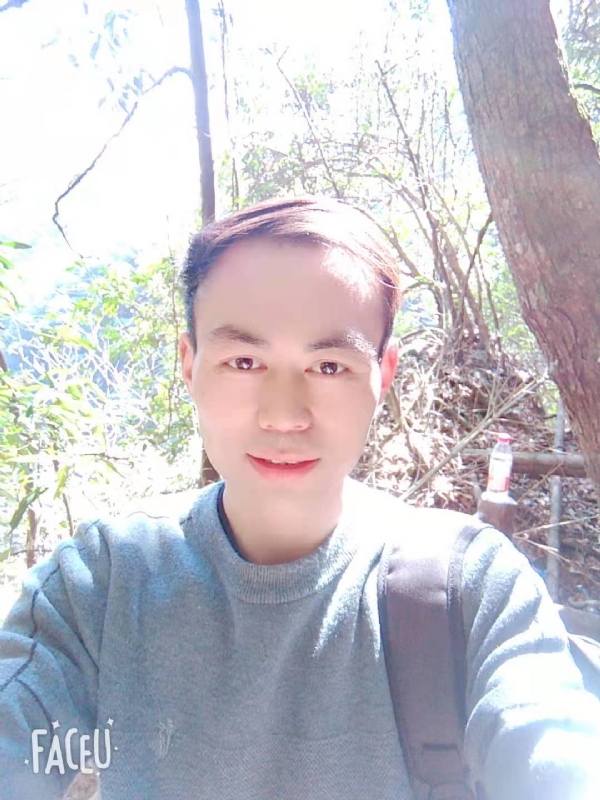阿龙的第一张照片--邵阳相亲服务中心