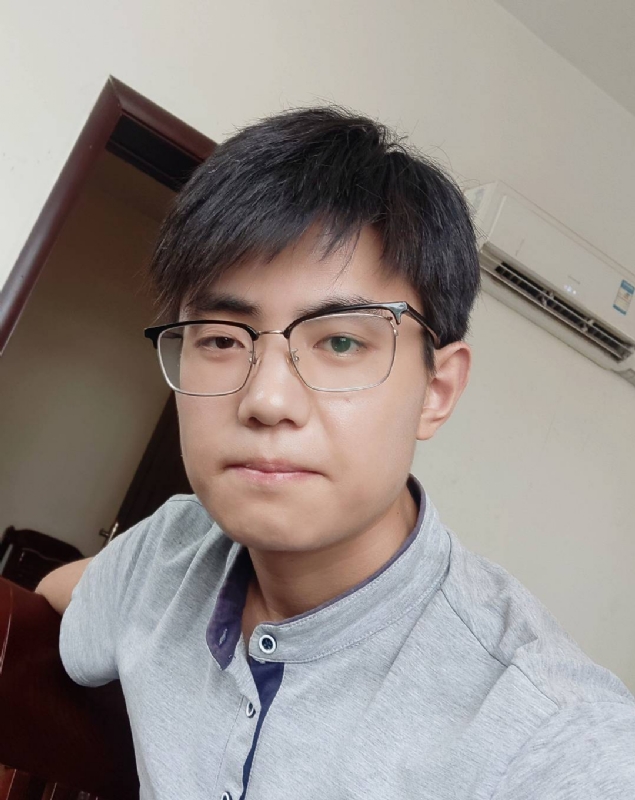 孤独患者的第二张照片--邵阳相亲服务中心