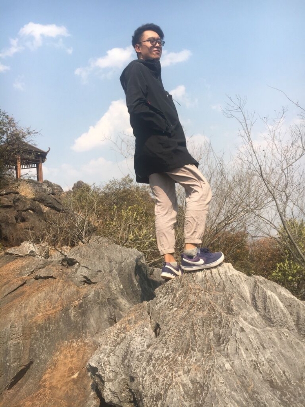 雨夜寻知己的第一张照片--邵阳相亲服务中心