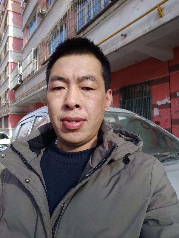 华哥的第一张照片--邵阳相亲服务中心