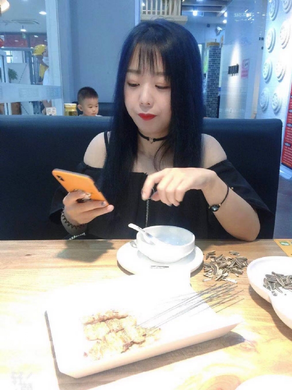程程的第一张照片--邵阳相亲服务中心
