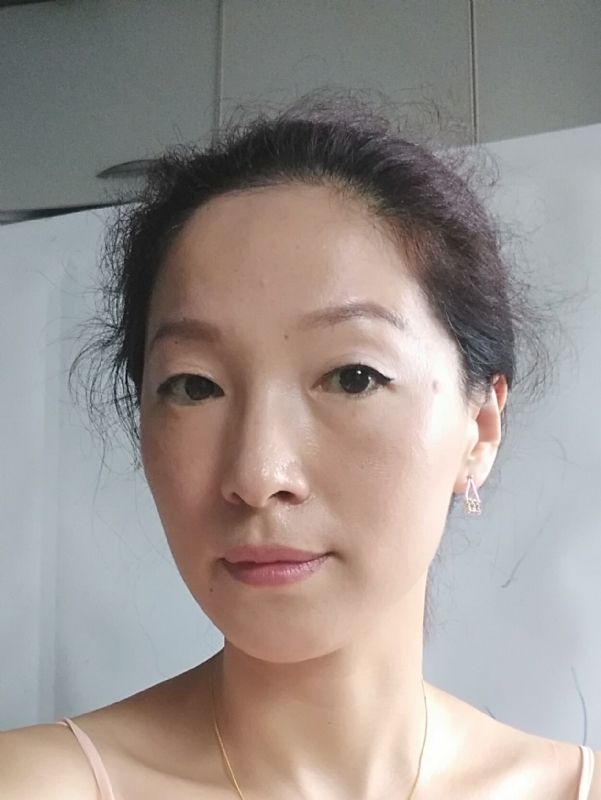 彼岸花的第一张照片--邵阳相亲服务中心