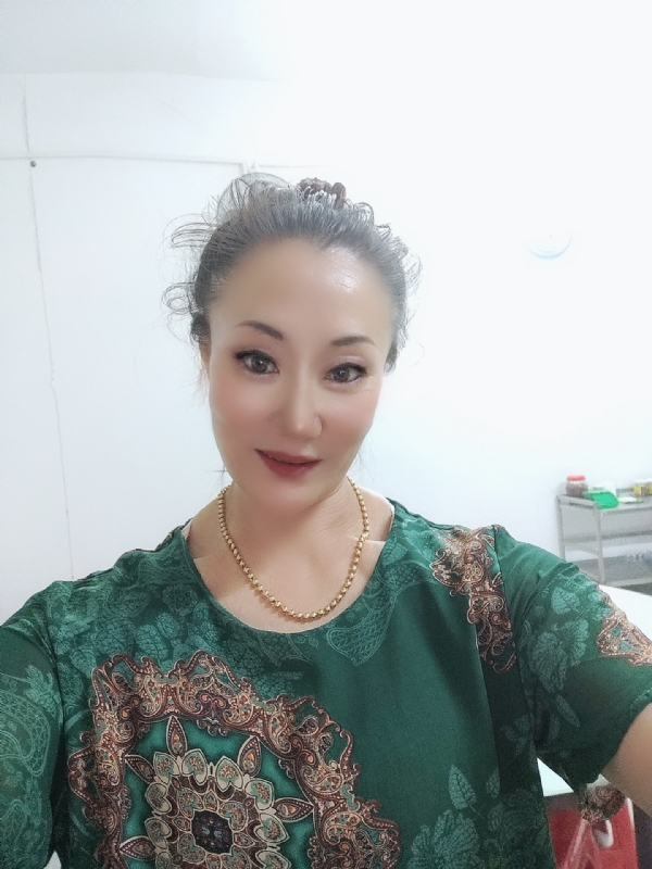 燕子的第二张照片--邵阳相亲服务中心