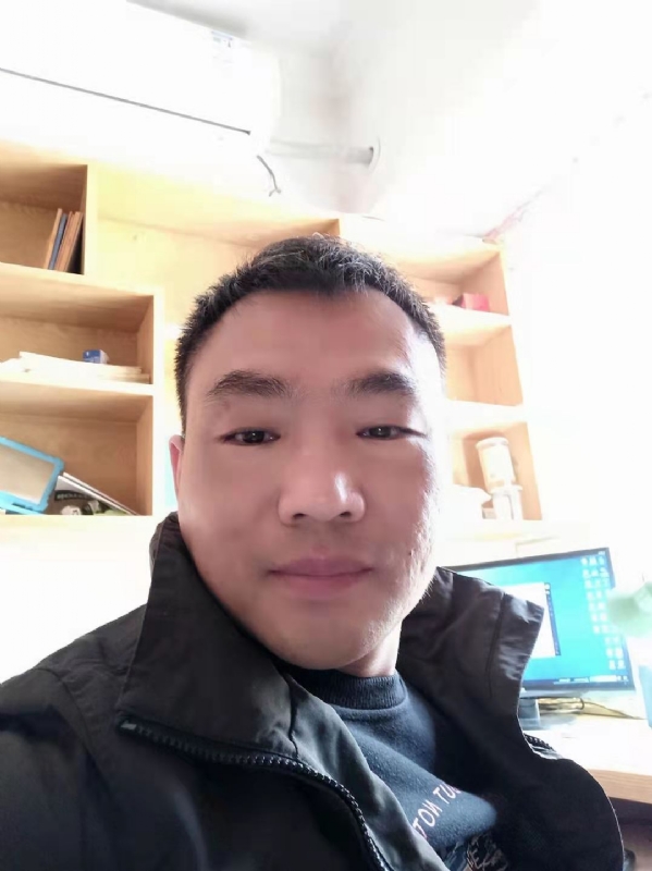 向前葱的第一张照片--邵阳相亲服务中心