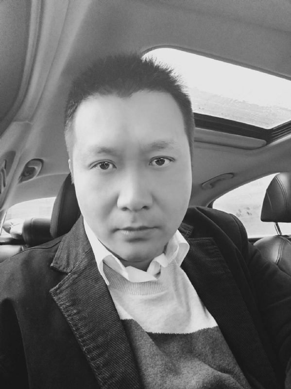 静水寒的第一张照片--邵阳相亲服务中心