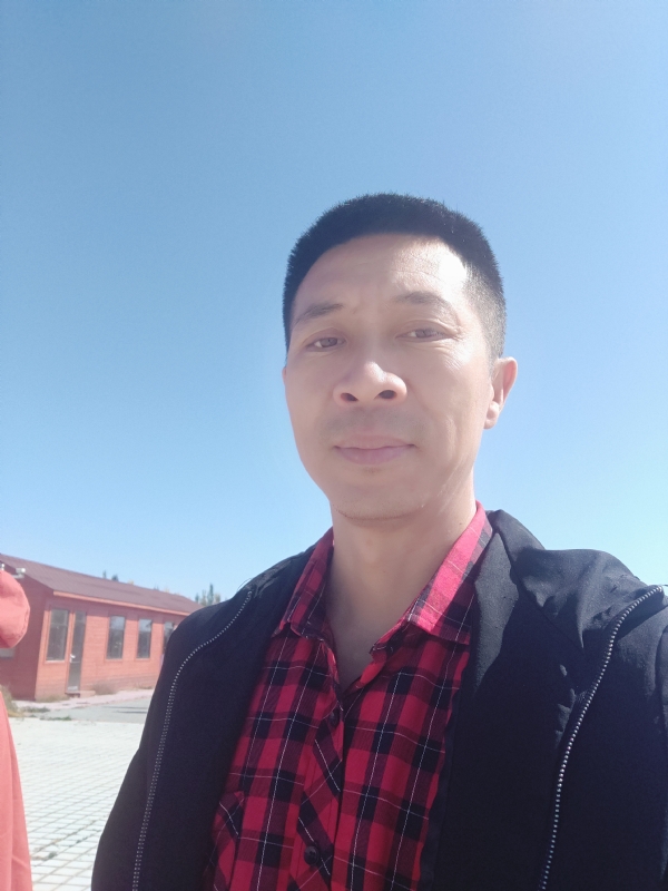 风滚草的坚持的第一张照片--邵阳相亲服务中心