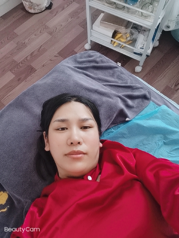 枫叶的第一张照片--邵阳相亲服务中心