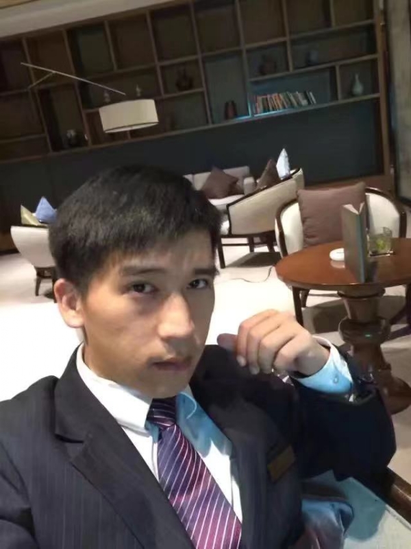 一条孤独的鱼的第二张照片--邵阳相亲服务中心