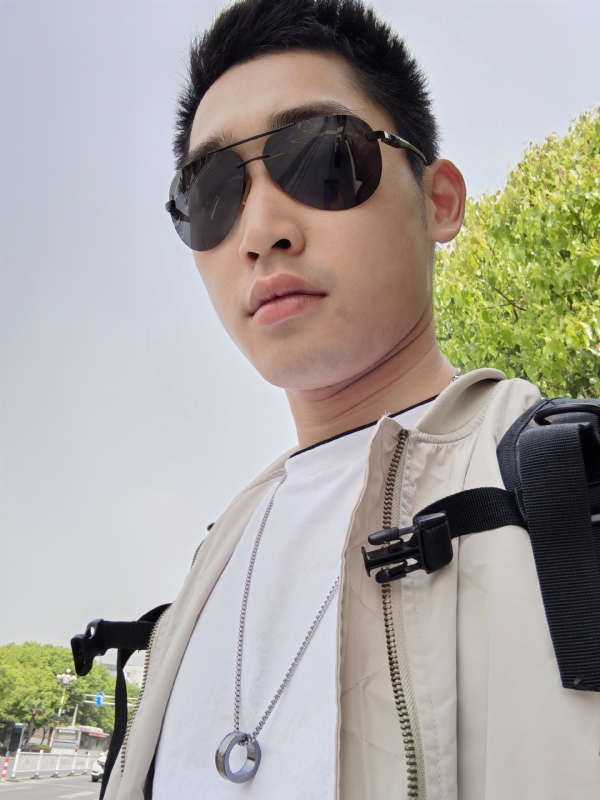 残花落陌,的第一张照片--邵阳相亲服务中心