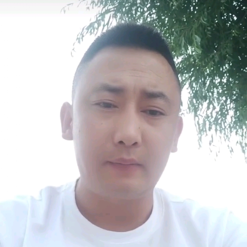 潇洒的第一张照片--邵阳相亲服务中心