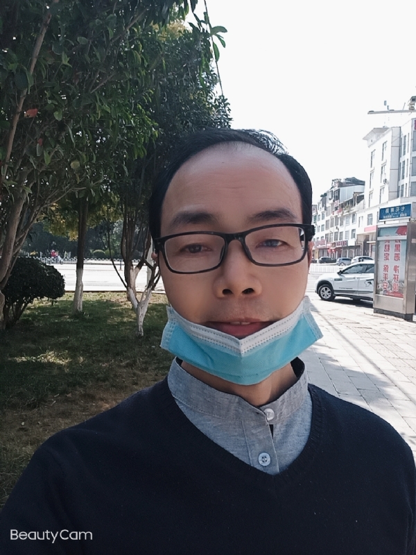 开心生活的第一张照片--邵阳相亲服务中心