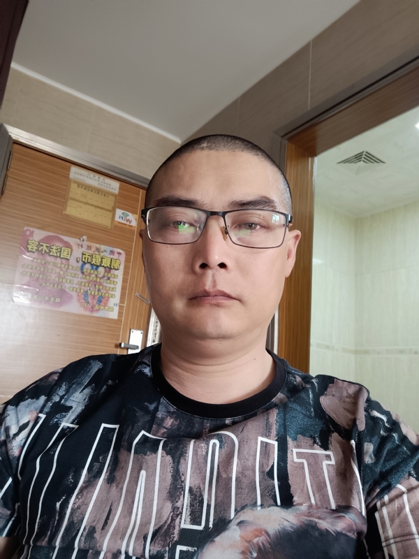 心梦无痕的第一张照片--邵阳相亲服务中心