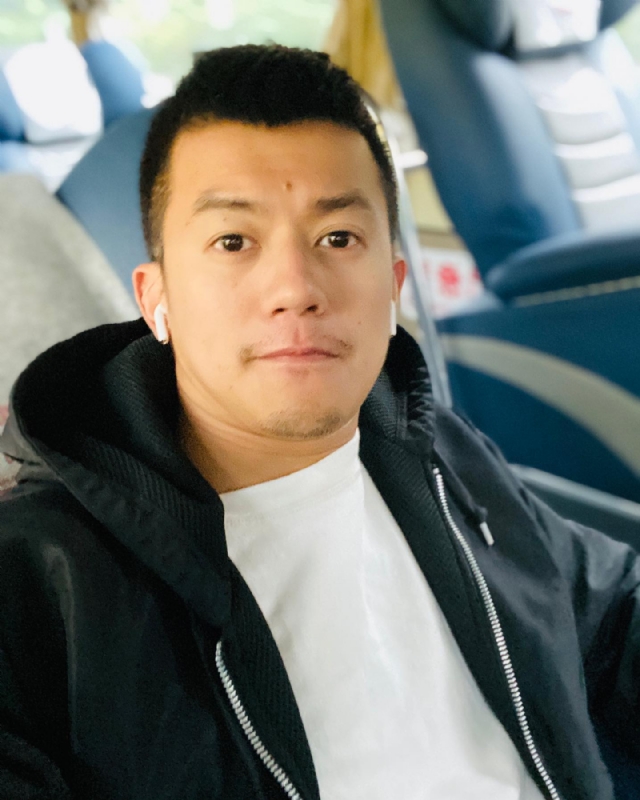 陈赫的第一张照片--邵阳相亲服务中心
