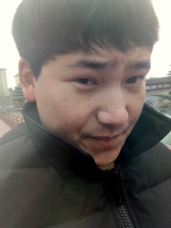 侗族青年作家超超的第二张照片--邵阳相亲服务中心