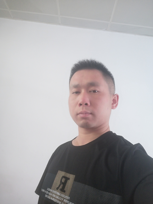 孤独的狼的第一张照片--邵阳相亲服务中心