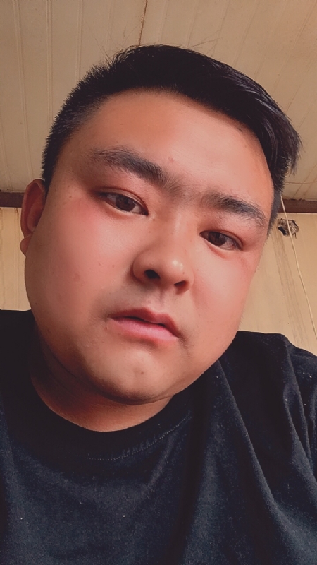 爱我所爱的第一张照片--邵阳相亲服务中心