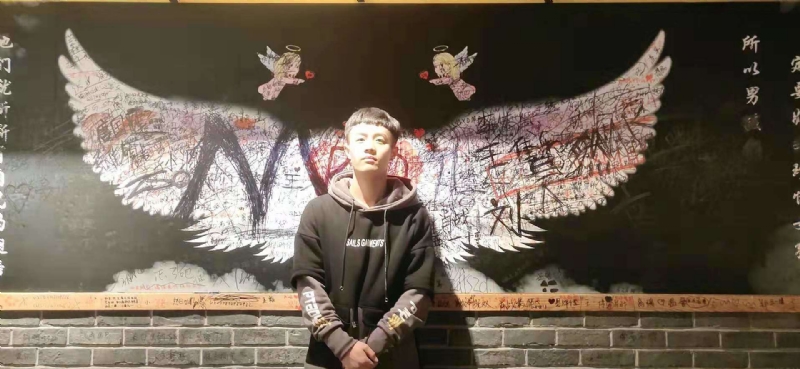 水彩画师的第一张照片--邵阳相亲服务中心