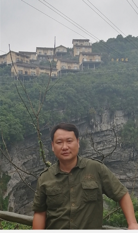 迷彩人生的第一张照片--邵阳相亲服务中心