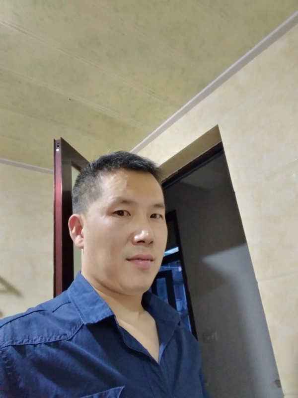 余生搀扶走的第一张照片--邵阳相亲服务中心