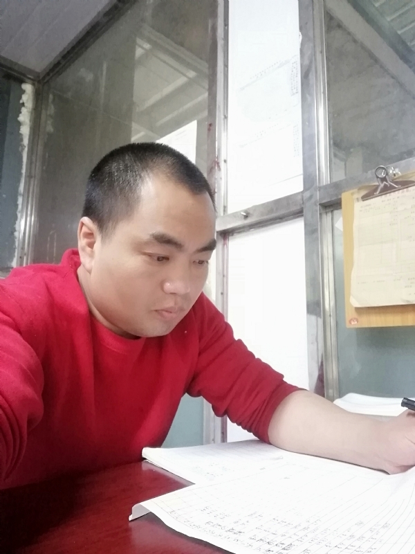 小吴的第一张照片--邵阳相亲服务中心