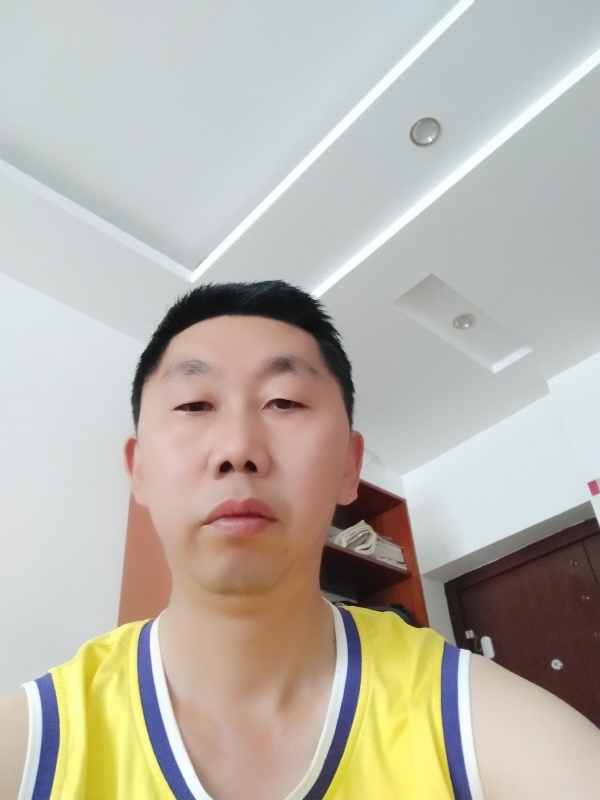 写尽半生纸上酸的第一张照片--邵阳相亲服务中心