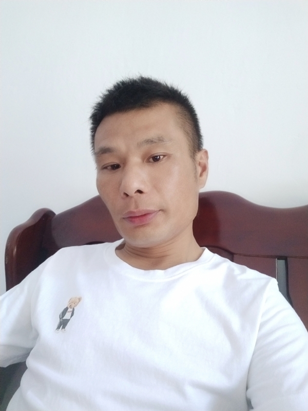 年少轻狂的第一张照片--邵阳相亲服务中心