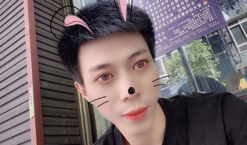 酒伴你的第一张照片--邵阳相亲服务中心