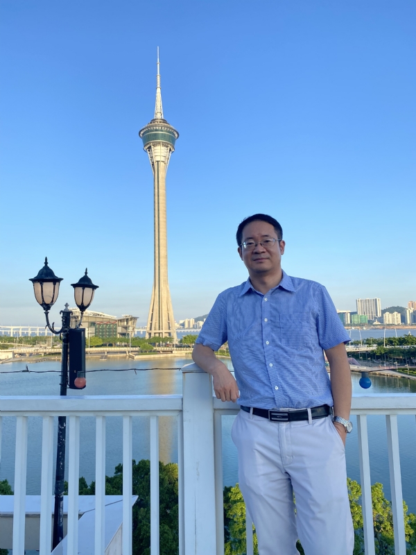 Yangyi的第二张照片--邵阳相亲服务中心