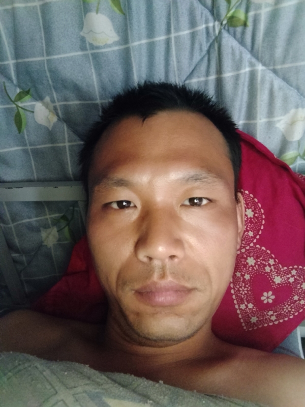 弘扬的第一张照片--邵阳相亲服务中心