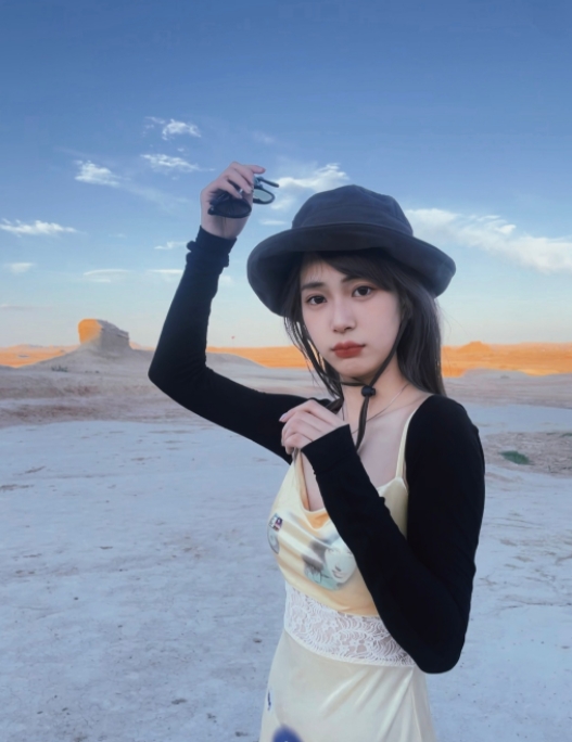 英姐的第一张照片--邵阳相亲服务中心