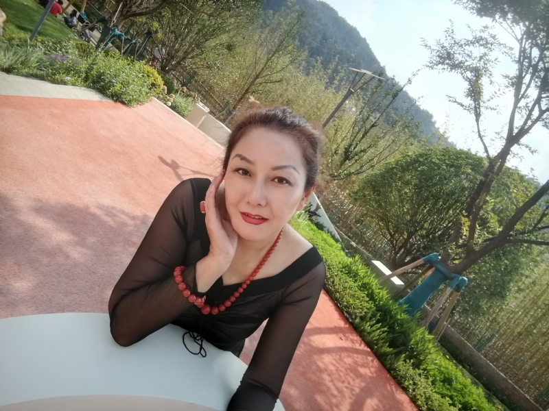 珠砂痣的第二张照片--邵阳相亲服务中心