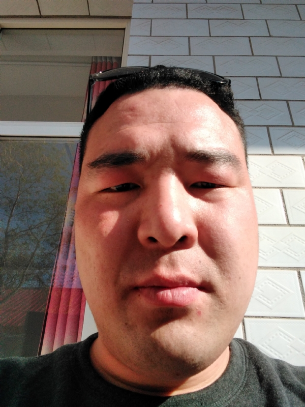一羽垂天的第三张照片--邵阳相亲服务中心