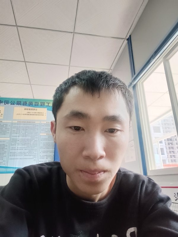 小哥哥的第一张照片--邵阳相亲服务中心