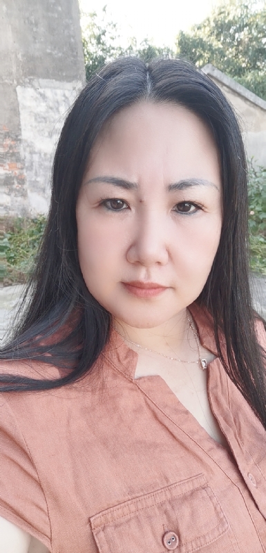 乖乖一女的第一张照片--邵阳相亲服务中心