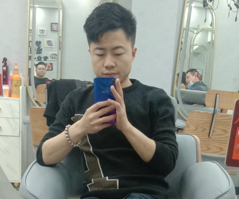 无法自拔的第一张照片--邵阳相亲服务中心