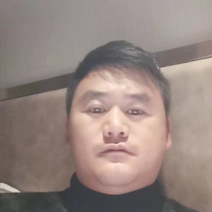 奔跑的第一张照片--邵阳相亲服务中心