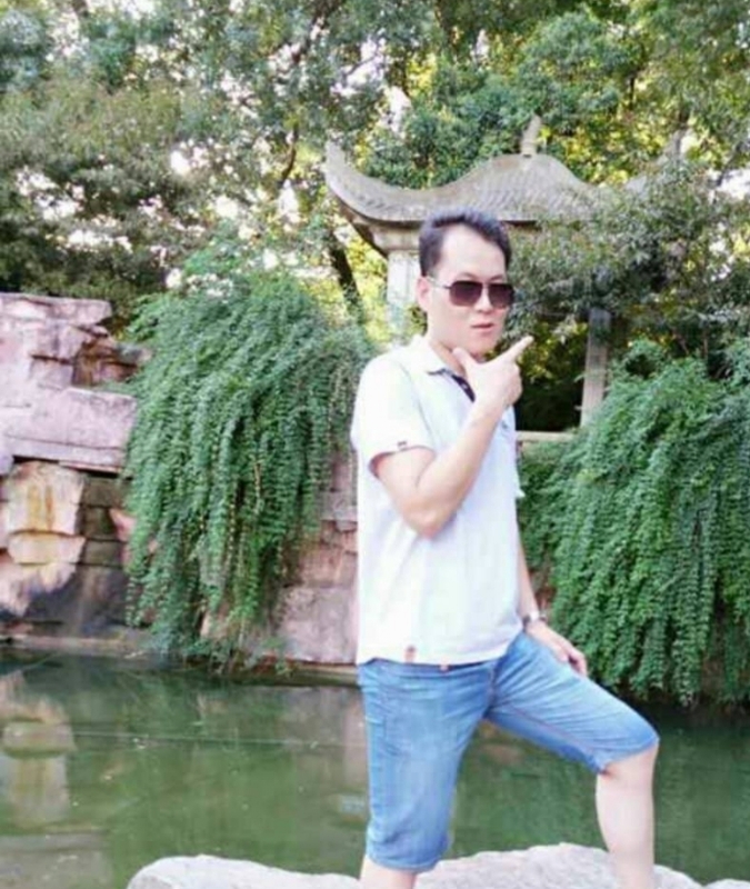随缘的第一张照片--邵阳相亲服务中心
