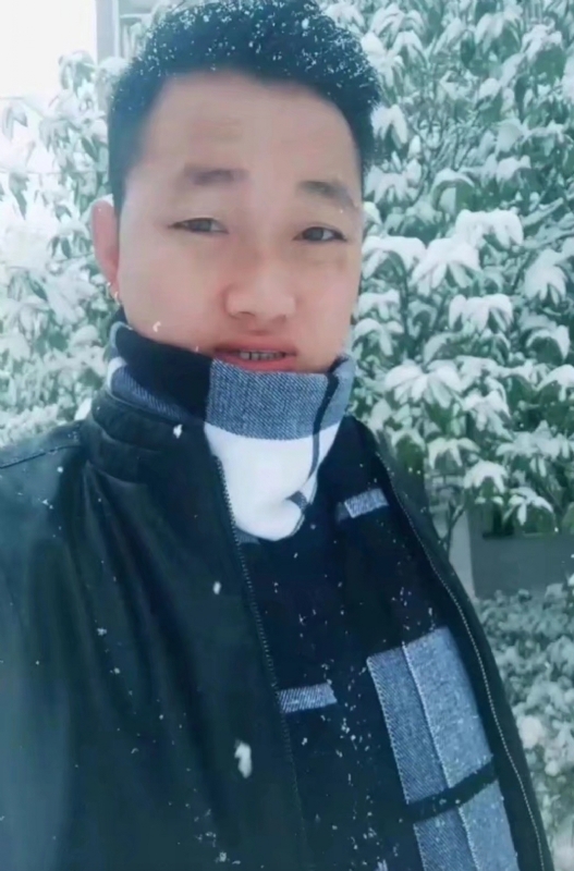 为爱拼一回的第一张照片--邵阳相亲服务中心