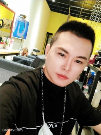 lucky的第一张照片--邵阳相亲服务中心
