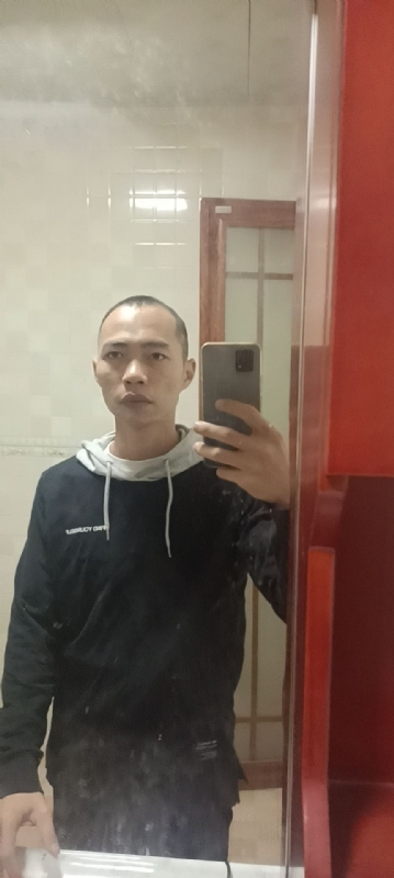 黄钟溢的第一张照片--邵阳相亲服务中心