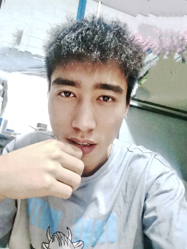 未来可期的第二张照片--邵阳相亲服务中心