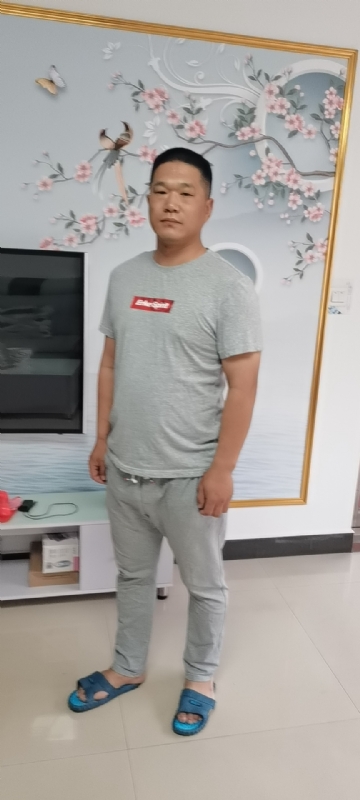 会飞的鱼的第二张照片--邵阳相亲服务中心