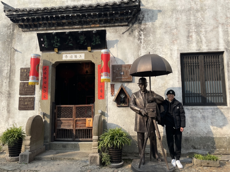 喝可乐的猫的第一张照片--邵阳相亲服务中心