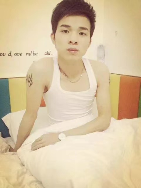 风雨同舟的第一张照片--邵阳相亲服务中心