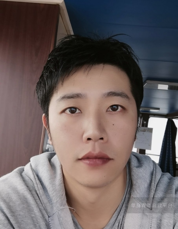 不太帅的男人的第一张照片--邵阳相亲服务中心