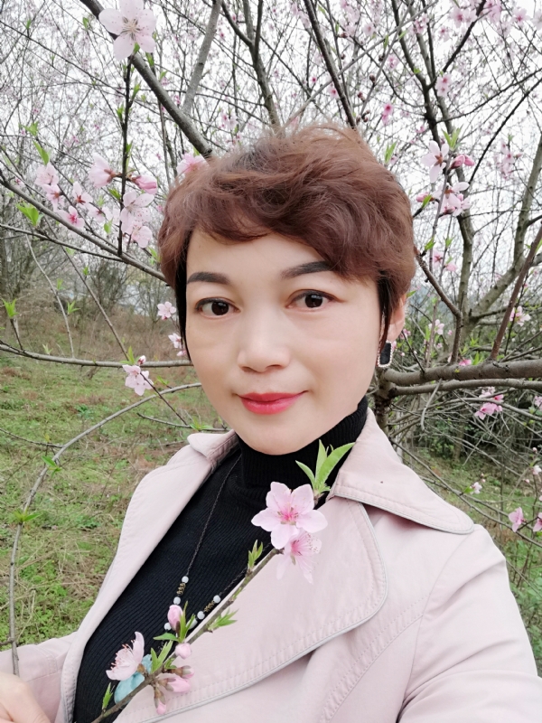 转角遇到你的第一张照片--邵阳相亲服务中心
